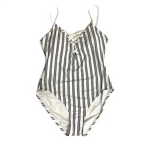 NEW Nautica vertical stripes one piece swim suit Size M White and black